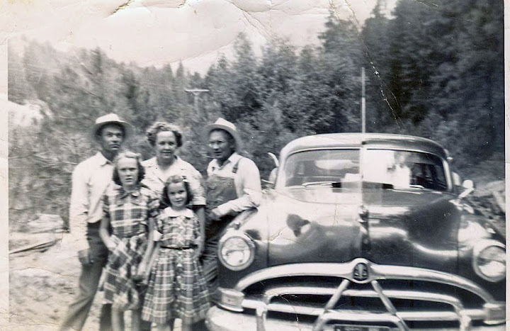 Wayne & Lottie Grow family.jpg